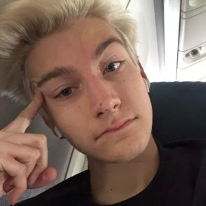 Meet your Posher, John paul